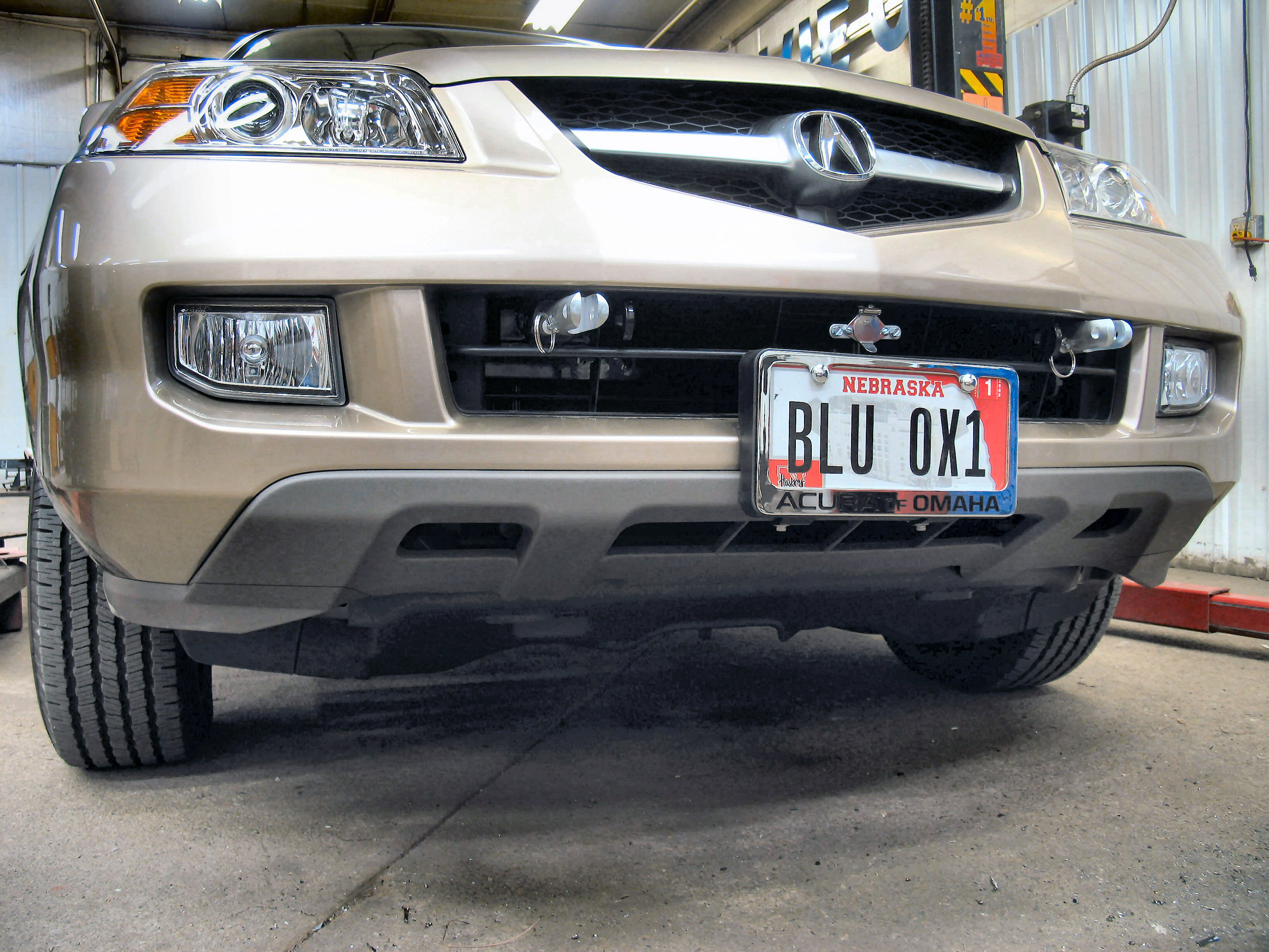 Blue Ox BX1015 - Tow Bar Base Plate, Black, Powder Coat