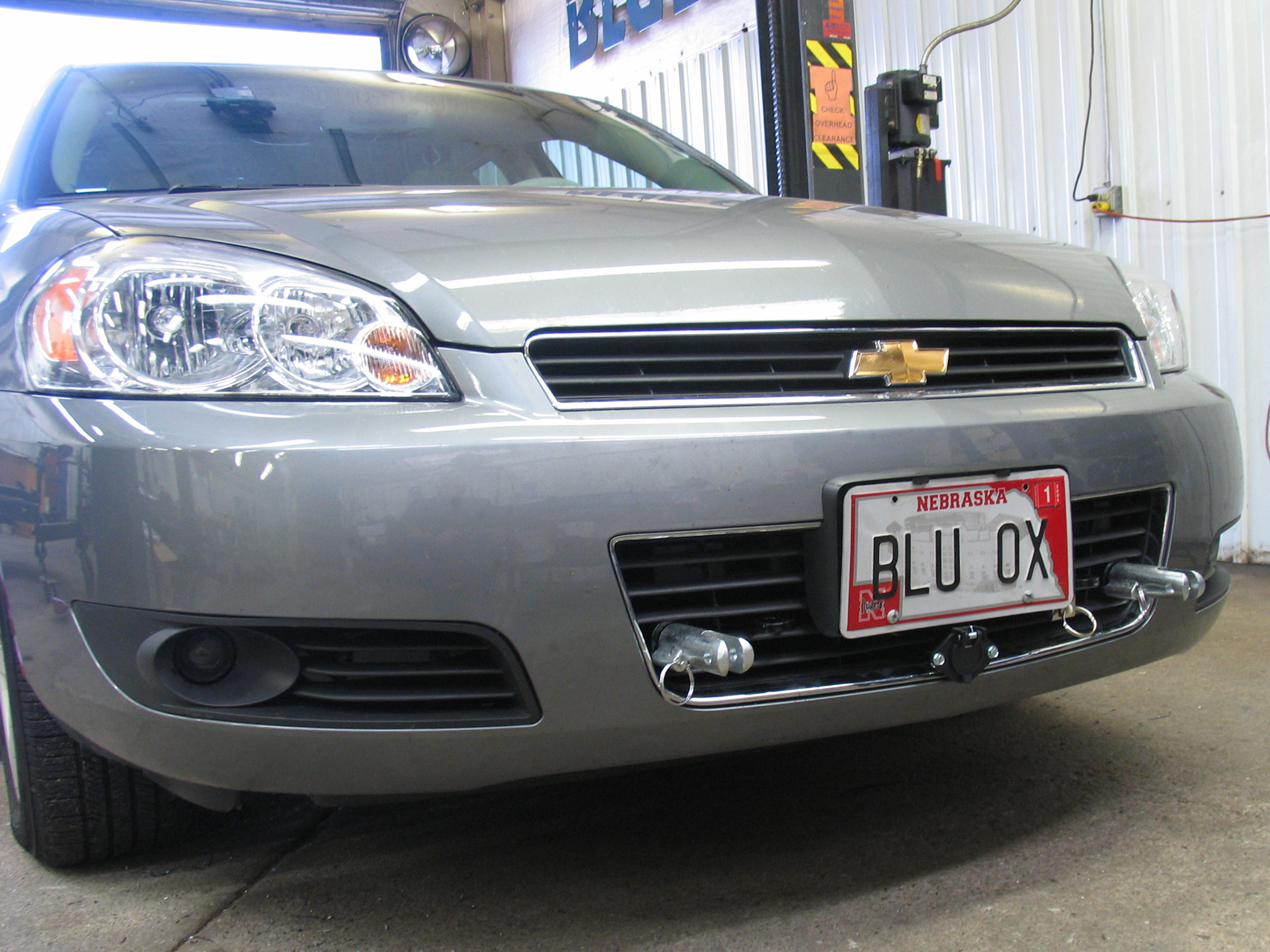 Blue Ox BX1670 - Tow Bar Base Plate, Black, Powder Coat