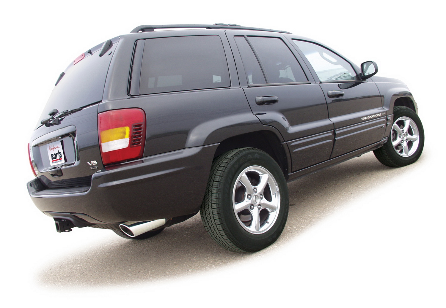 MagnaFlow Exhaust Products 14836 Straight-Through Performance Muffler; 2.25/4.5in. Center/Center; 7x14x7 Body