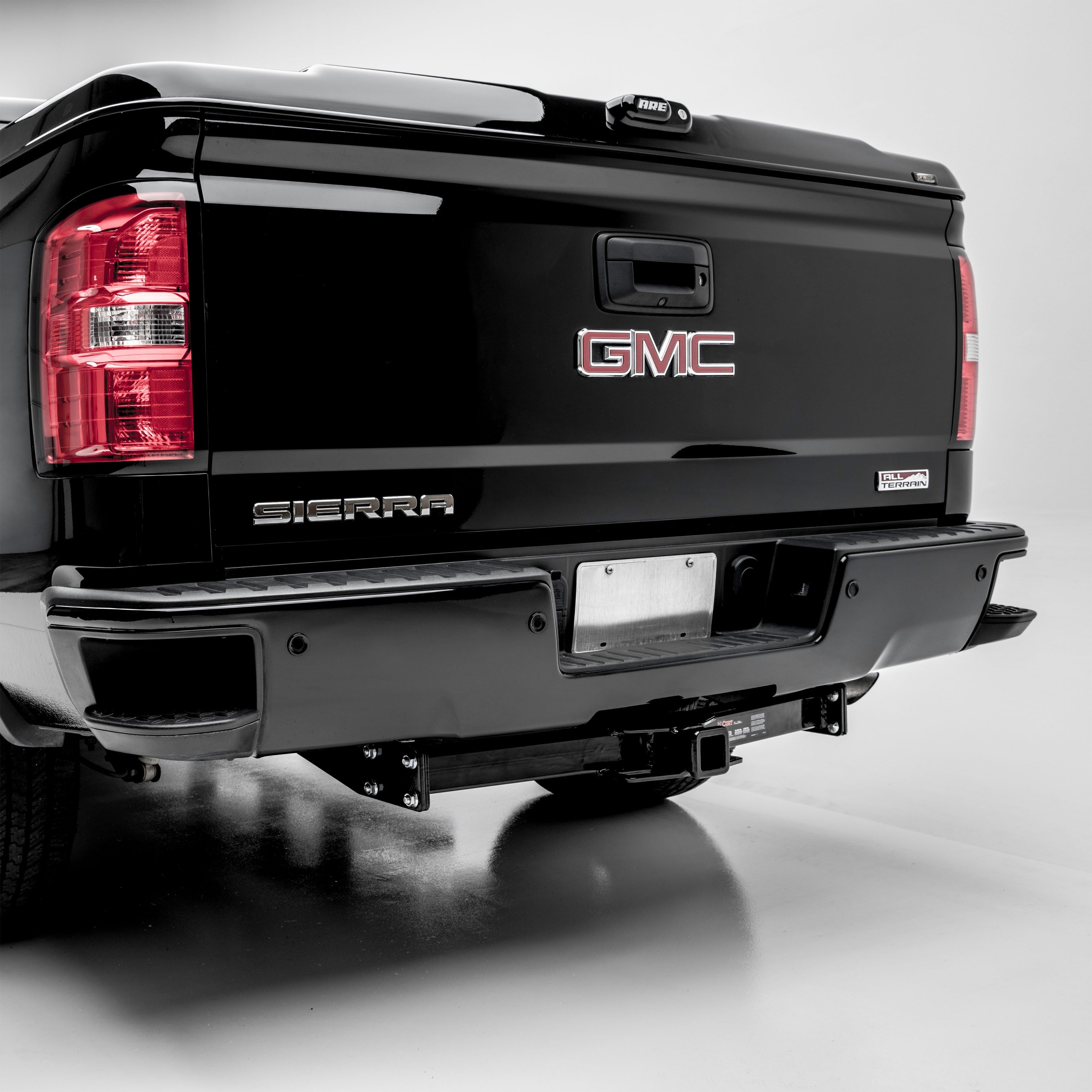 CURT 13902 - Specialty Hitches, Black