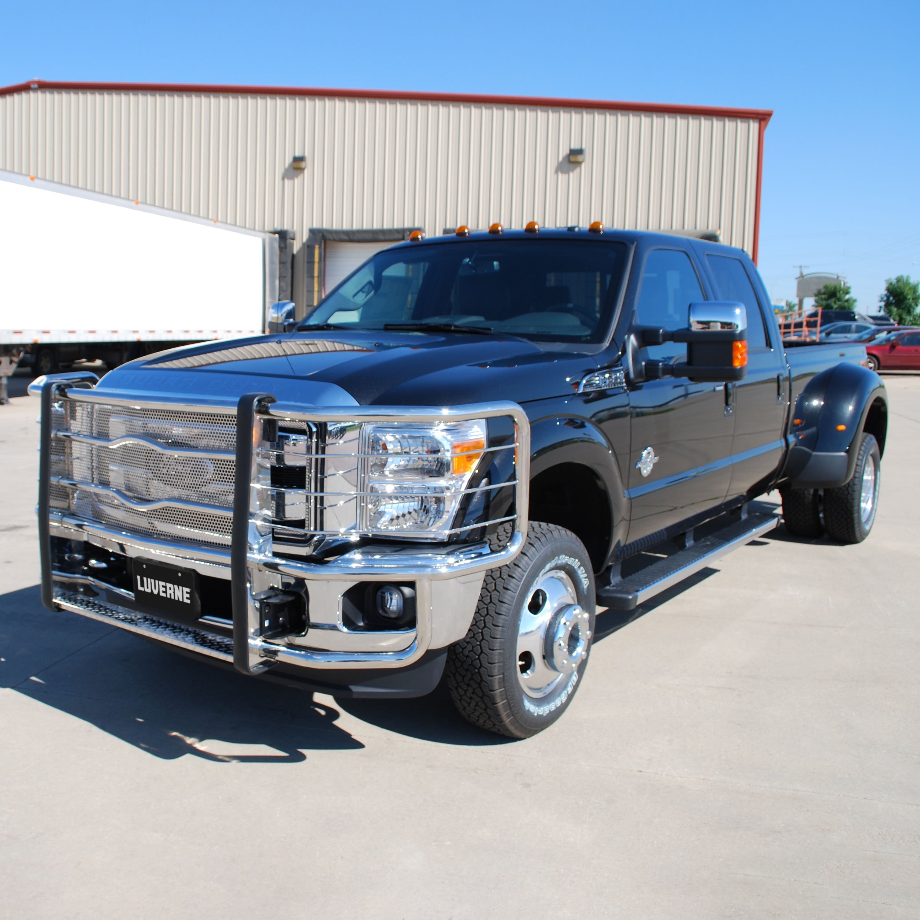 LUVERNE 311123-321122 - Prowler Max, Polished Stainless