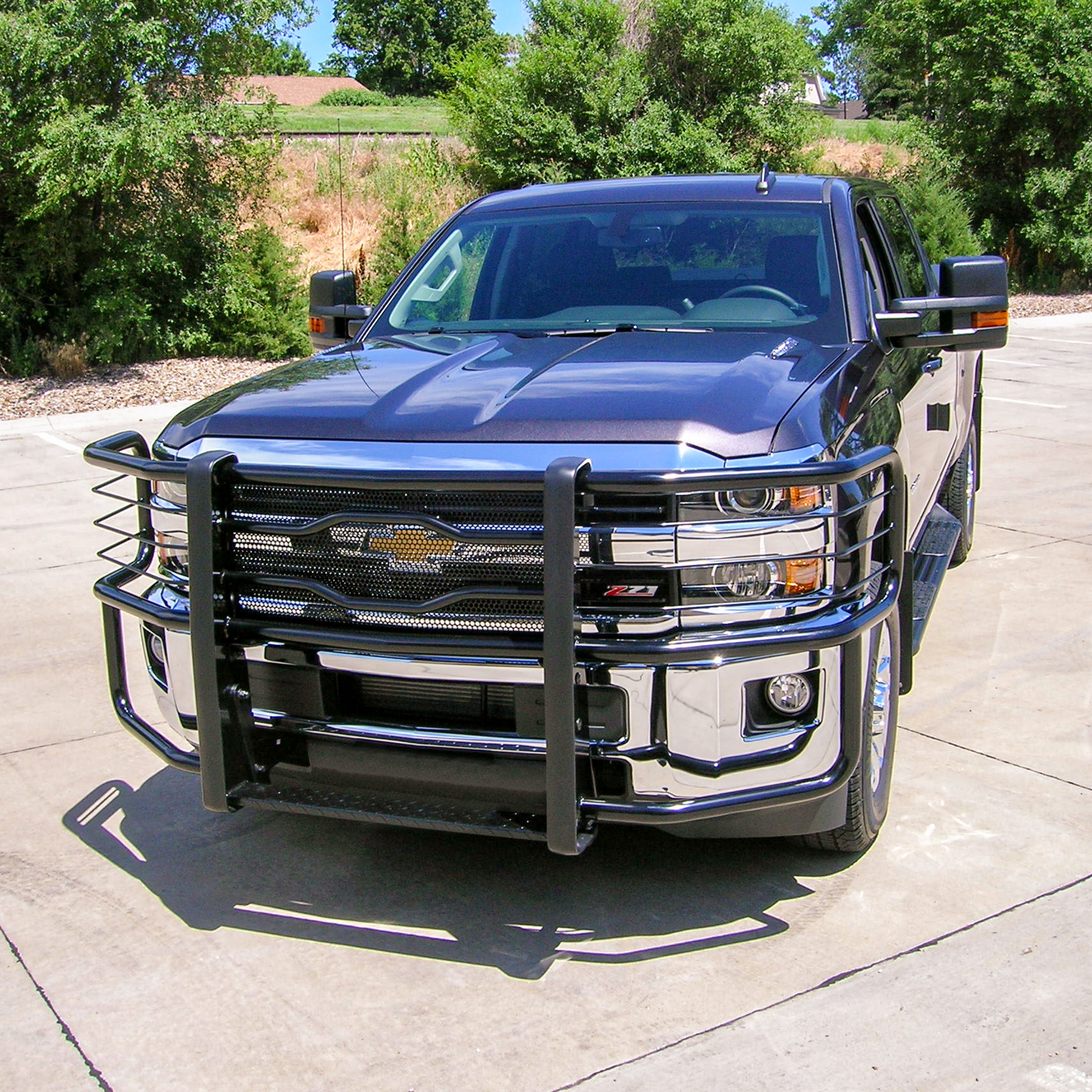 LUVERNE 320713-321112 - Prowler Max, Smooth Black Powder Coat