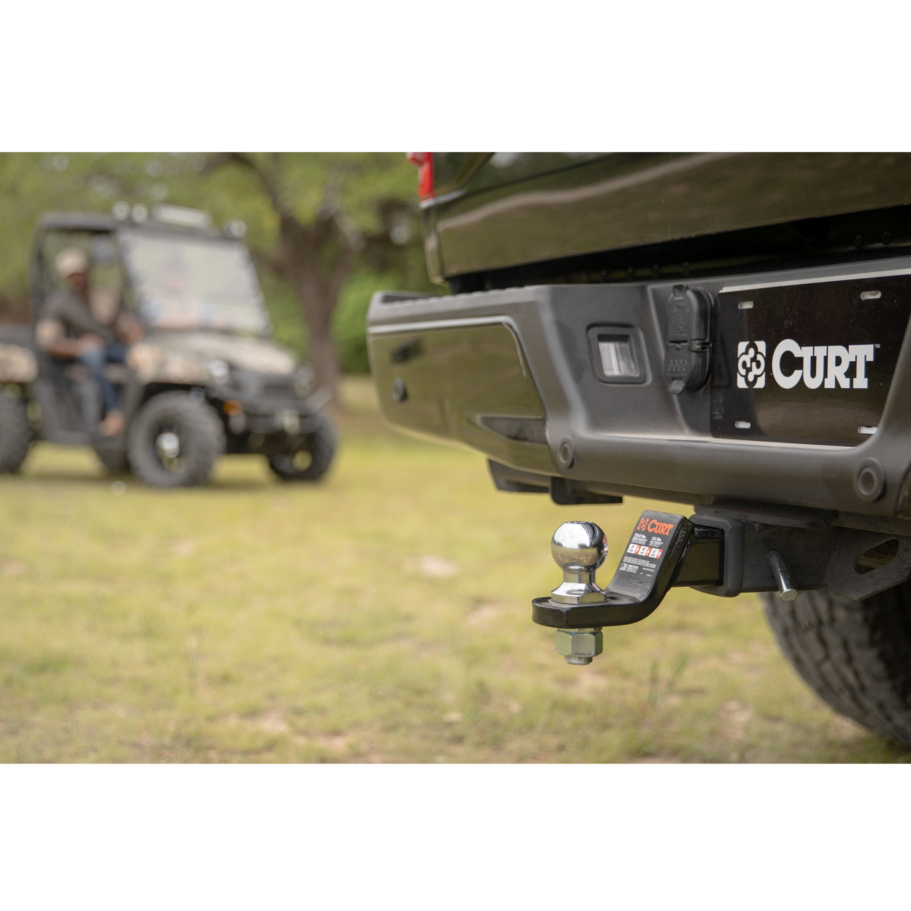 CURT 45312 - Ball Mounts, Black