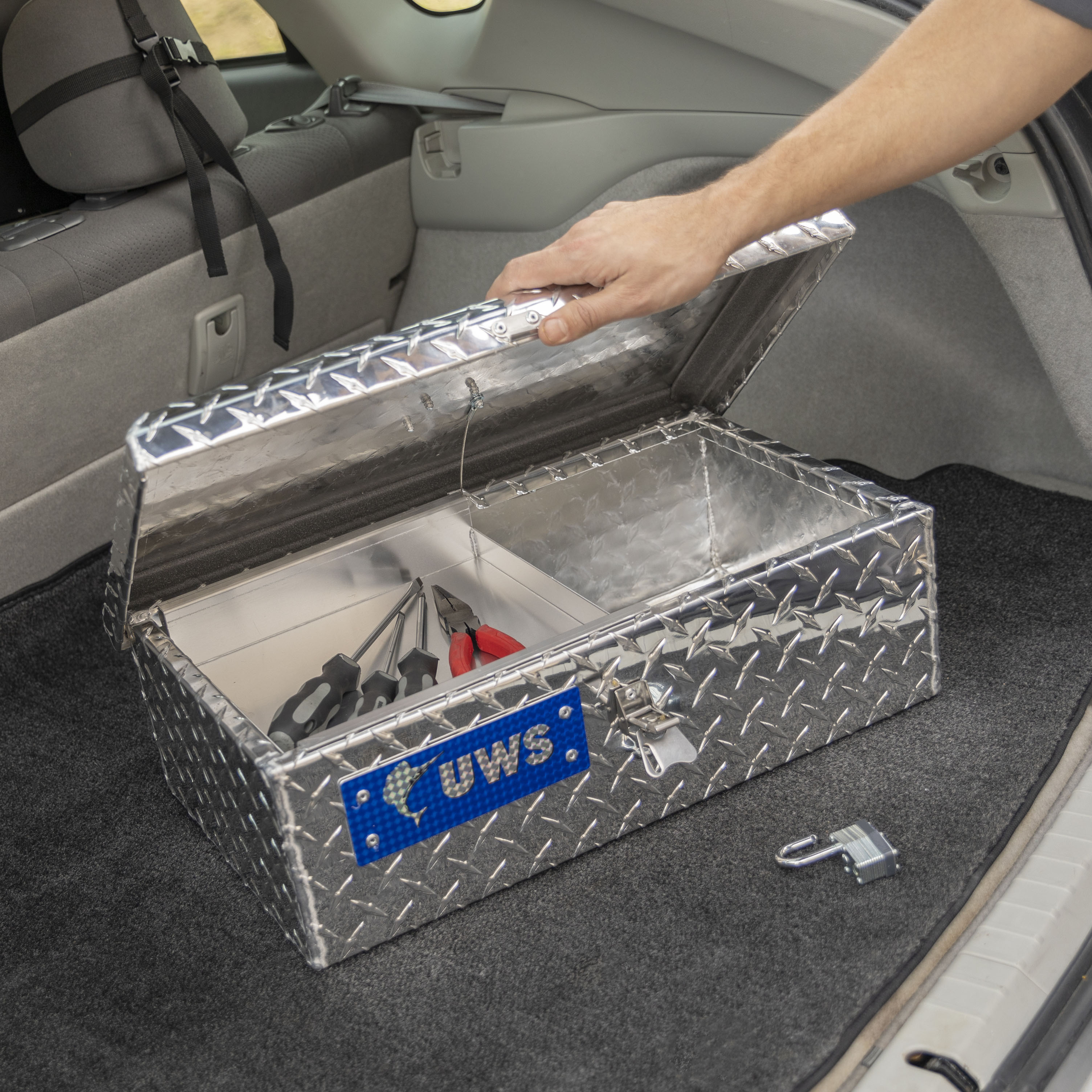 UWS TB-1 - Tote Box, Bright Aluminum