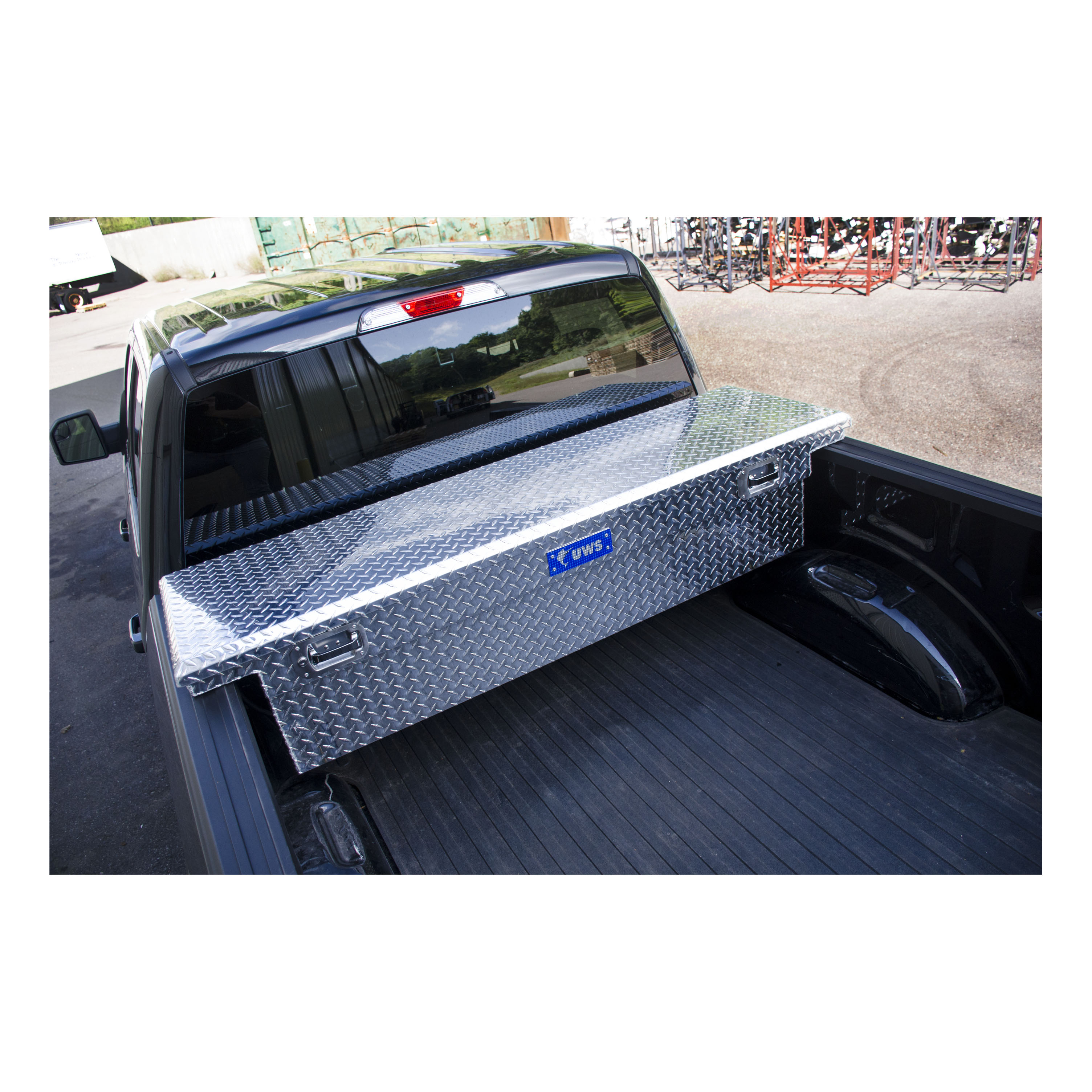 UWS TBS-69-LP-PH - Crossover Tool Box, Bright Aluminum