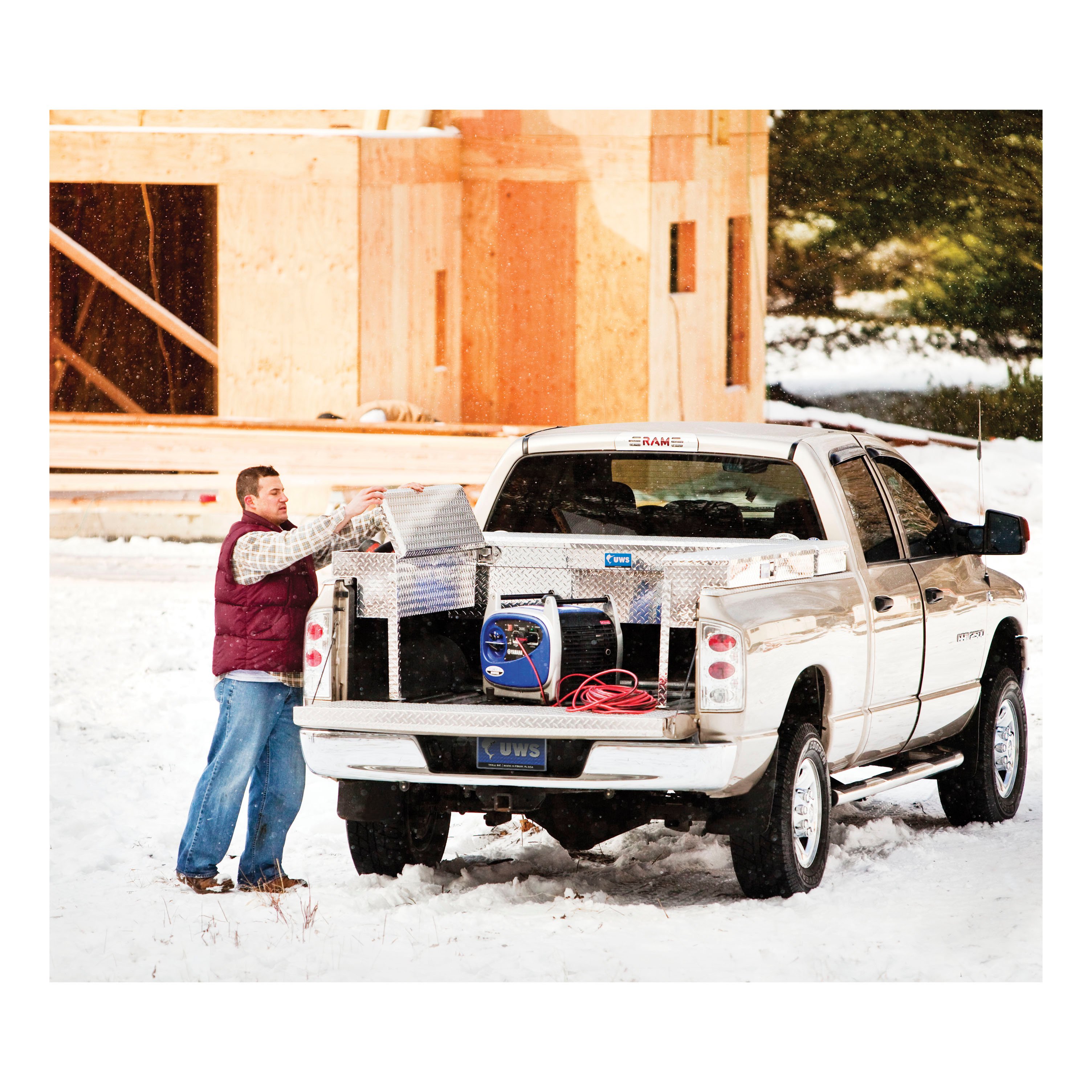 UWS TBSM-48 - Truck Side Tool Box, Bright Aluminum
