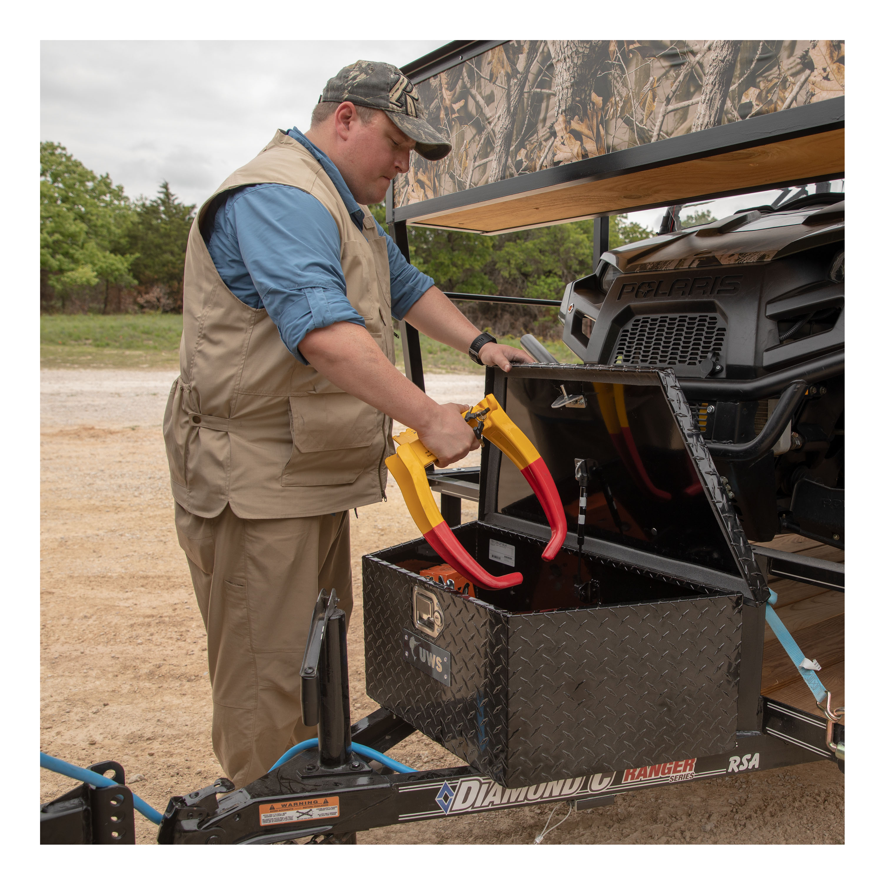 UWS TBV-34-LP-BLK - Trailer Tongue Box, Gloss Black Powder Coat