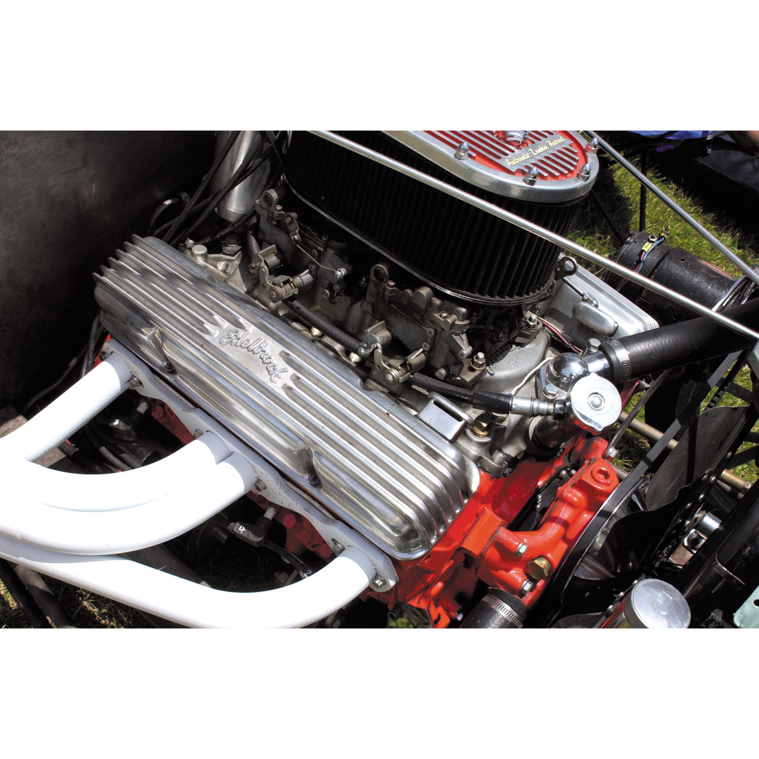 Edelbrock 5425 C-26 Small Block Chevy Dual-Quad Intake Manifold