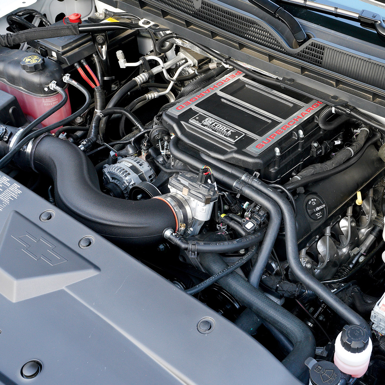Edelbrock 15663 Edelbrock Supercharger #15663 14-20 GM SUV & 14-19 Truck Gen V 5.3L W/ Tune