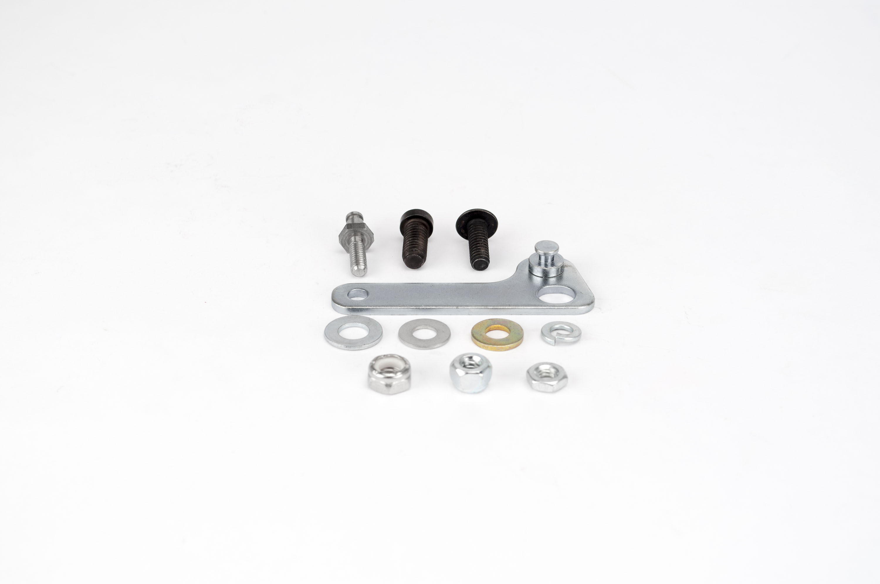 Edelbrock Kickdown Bracket.