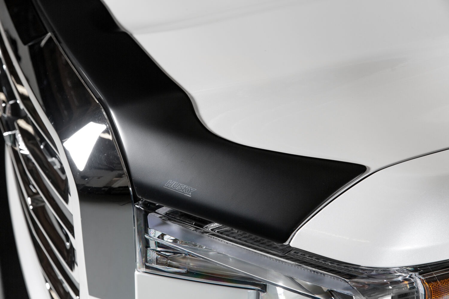 Husky Liners 2877085 - Aeroskin, Matte Black, Abs Thermoplastic