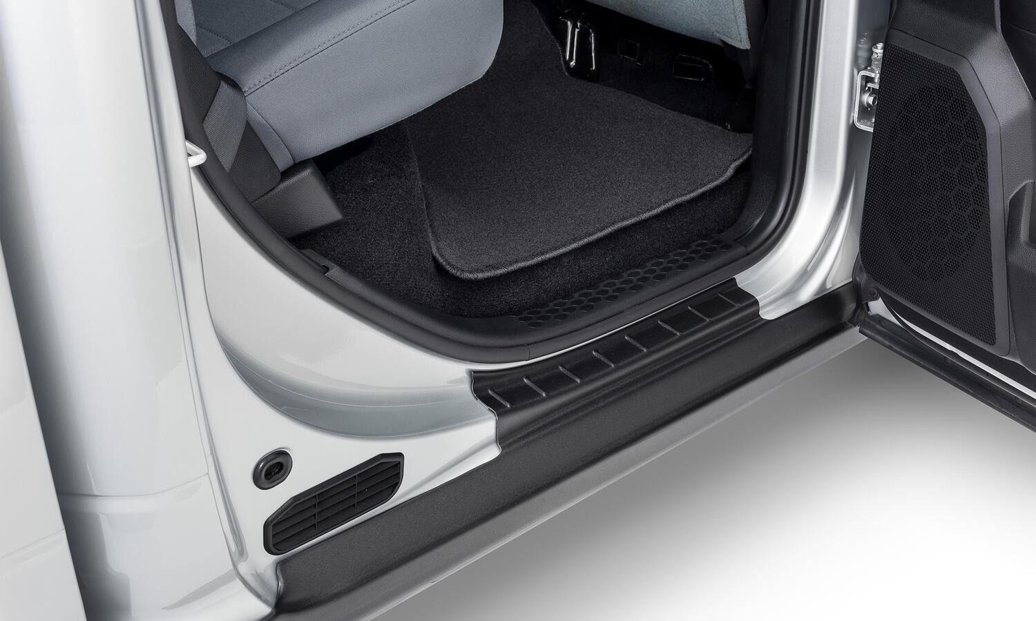 Husky Liners 2874064 - Trail Armor, Crew Cab, Black