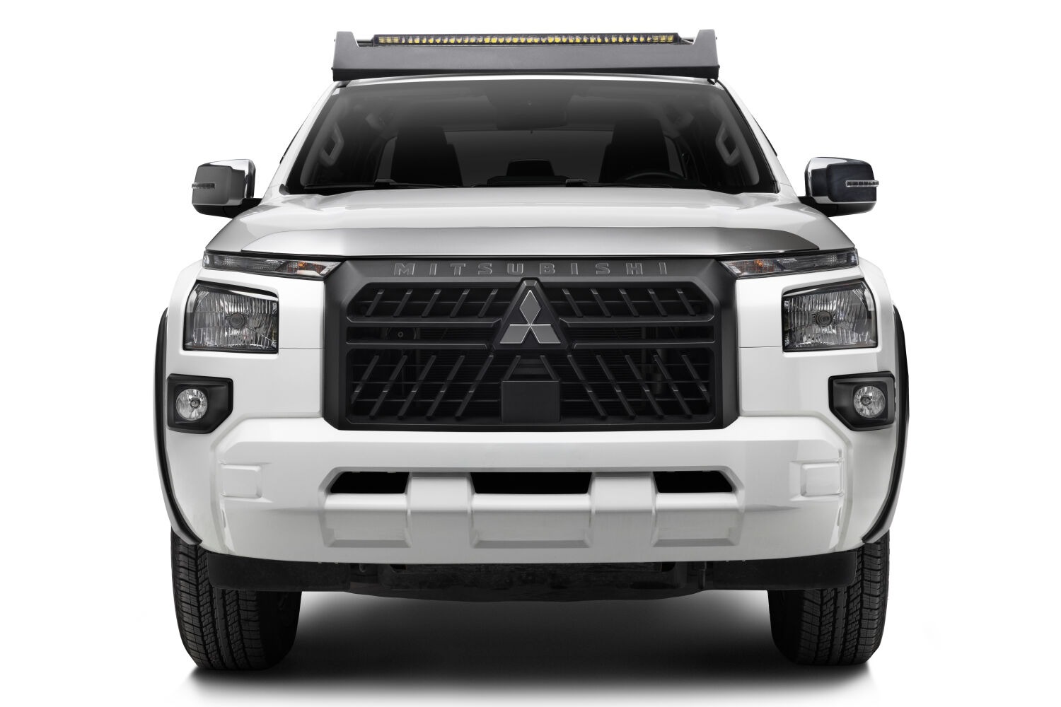 Husky Liners 2892236 - Aeroskin, Chrome, Modified Acrylic