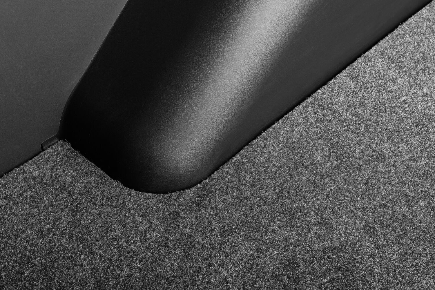 Husky Liners HVTDP14L - Guardian Impact Van Mat, Grey, Thermoplastic Olefin(TPO)