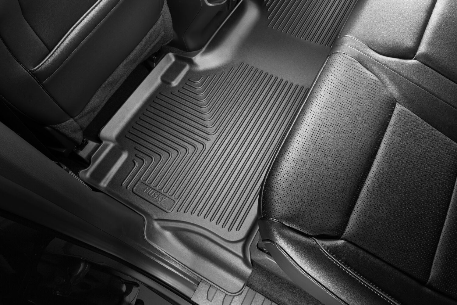 Husky Liners 94121 - WeatherBeater, Crew Cab, Black