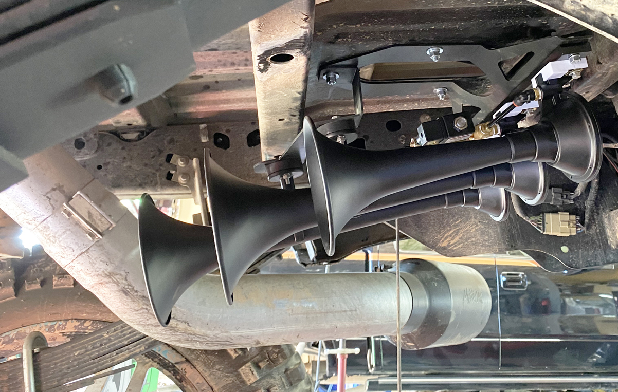 Kleinn Automotive Accessories SDKIT17-230STL - Super Duty Kits