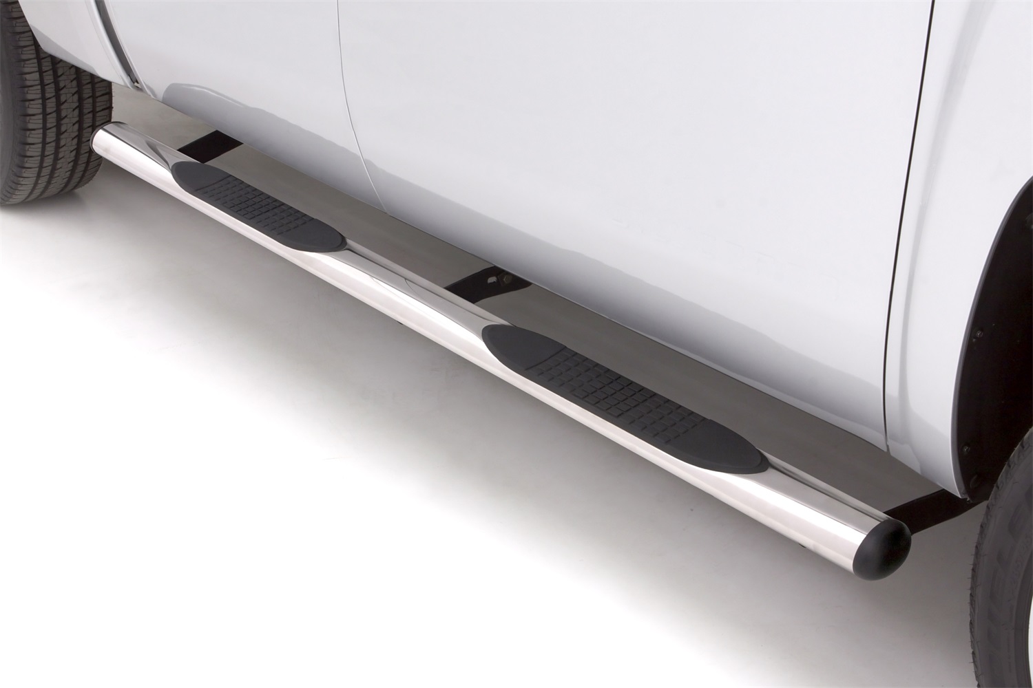 Lund 23578357 - 4" Oval Steps, 2-Piece Set, Extended Cab