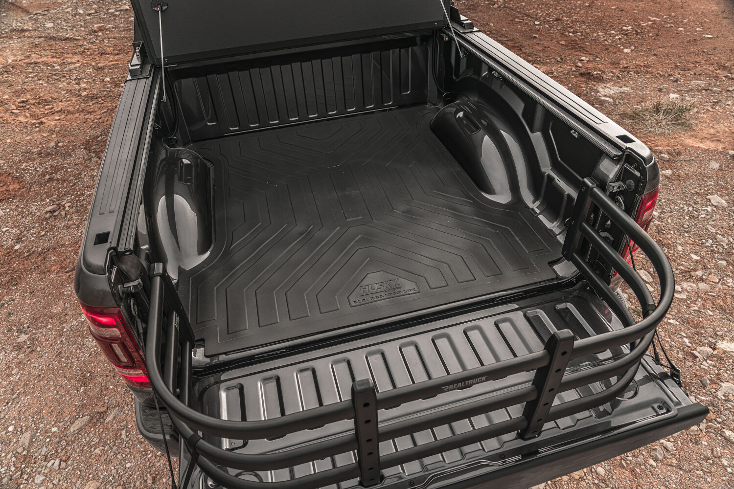 AMP Research 74840-01A - BedXtender HD MAX, Black