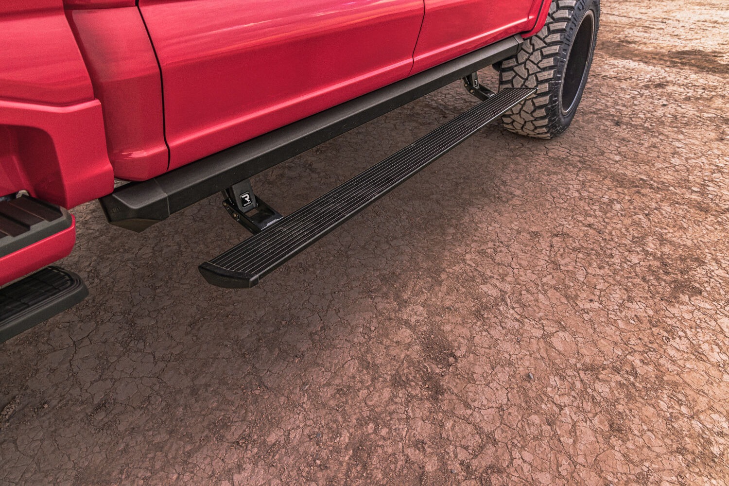 AMP Research 77242-01A - PowerStep XL, Crew Cab, Black