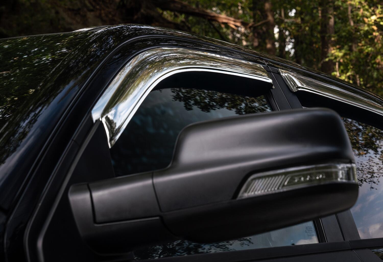 Auto Ventshade AVS 684813 - AVS Chrome Ventvisor, Extended Cab, Outside Mount
