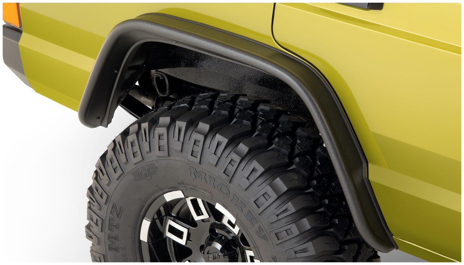 Bushwacker 10922-07 - Flat Style Fender Flares (Jeep), 4-Piece Set, Black