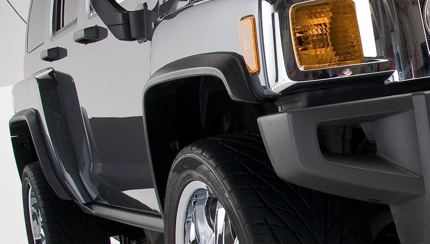 Bushwacker 150900-02 - OE Style Fender Flares, 4-Piece Set, Black