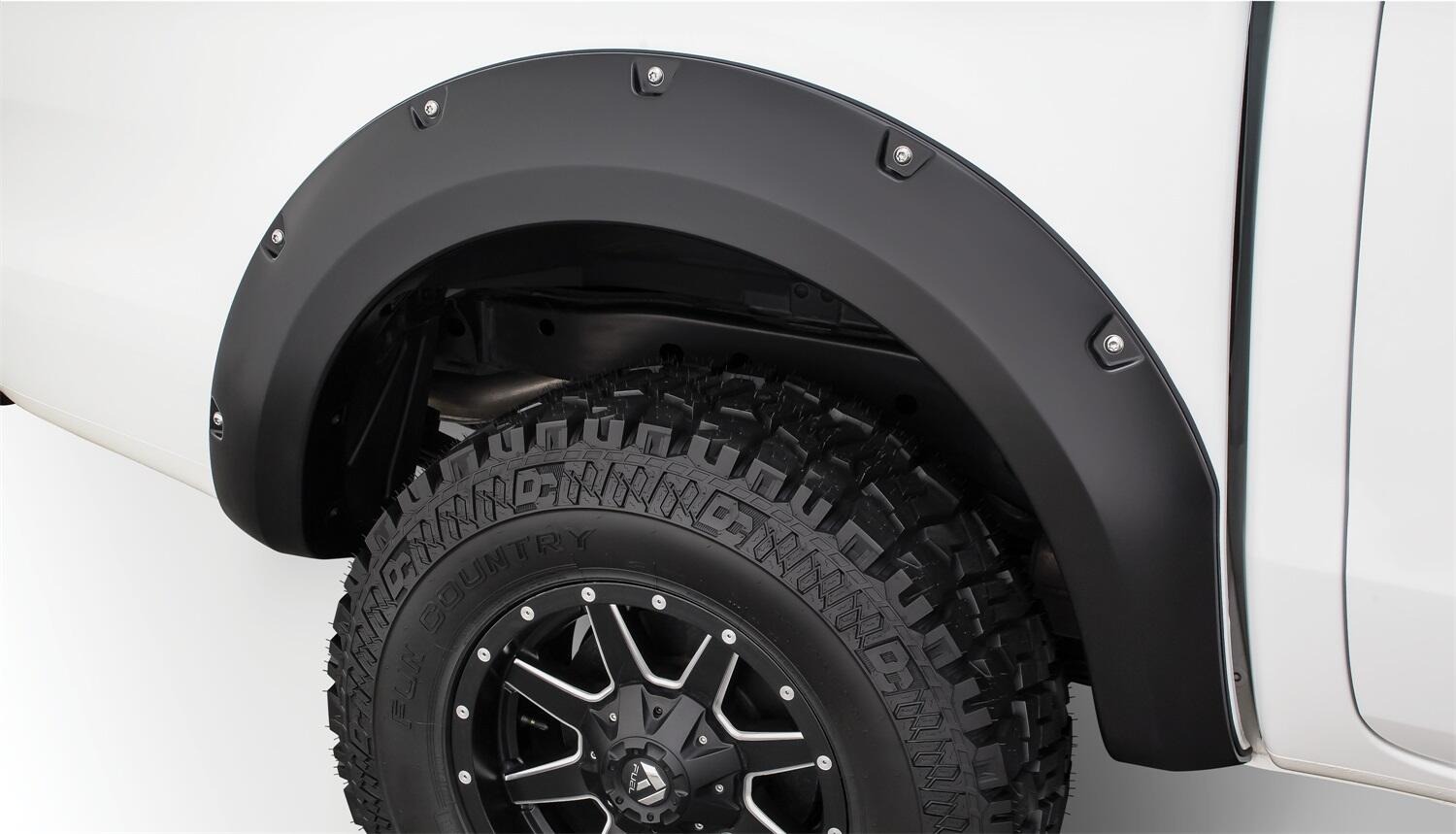 Bushwacker 20934-02 - Pocket Style Fender Flares, 4-Piece Set, Black