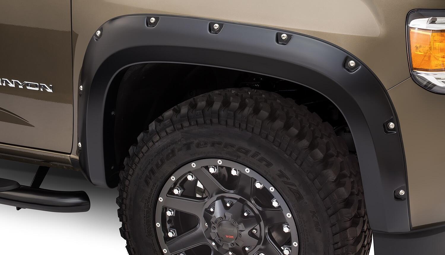 Bushwacker 40971-02 - Pocket Style Fender Flares, 4-Piece Set, 5'2" Bed