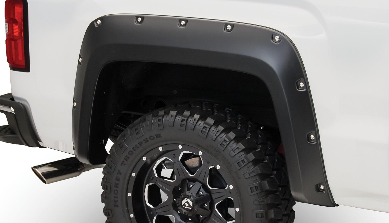 Bushwacker 40974-02 - Pocket Style Fender Flares, 4-Piece Set, Fleetside
