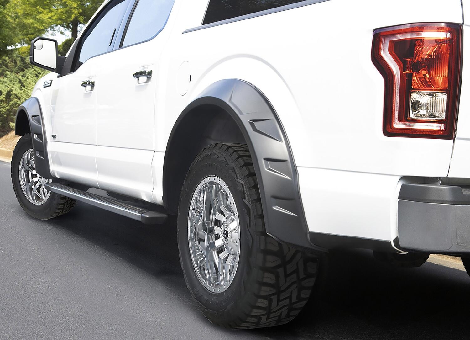 Bushwacker 20957-02 - DRT Style Fender Flares, 4-Piece Set, Black