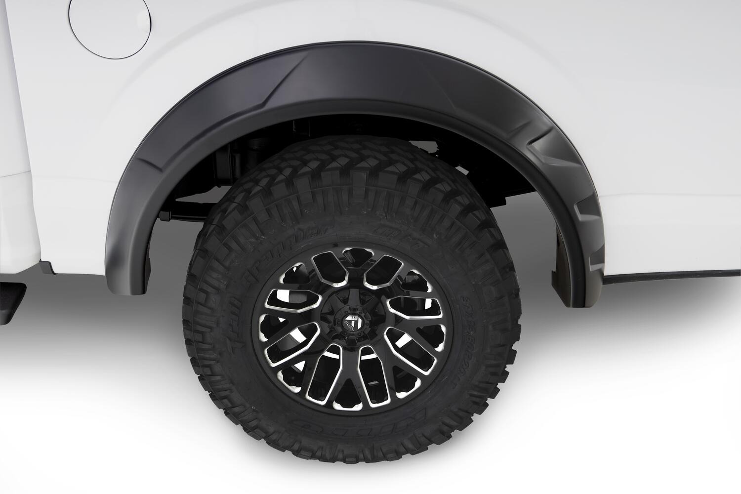 Bushwacker 20957-02 - DRT Style Fender Flares, 4-Piece Set, Black