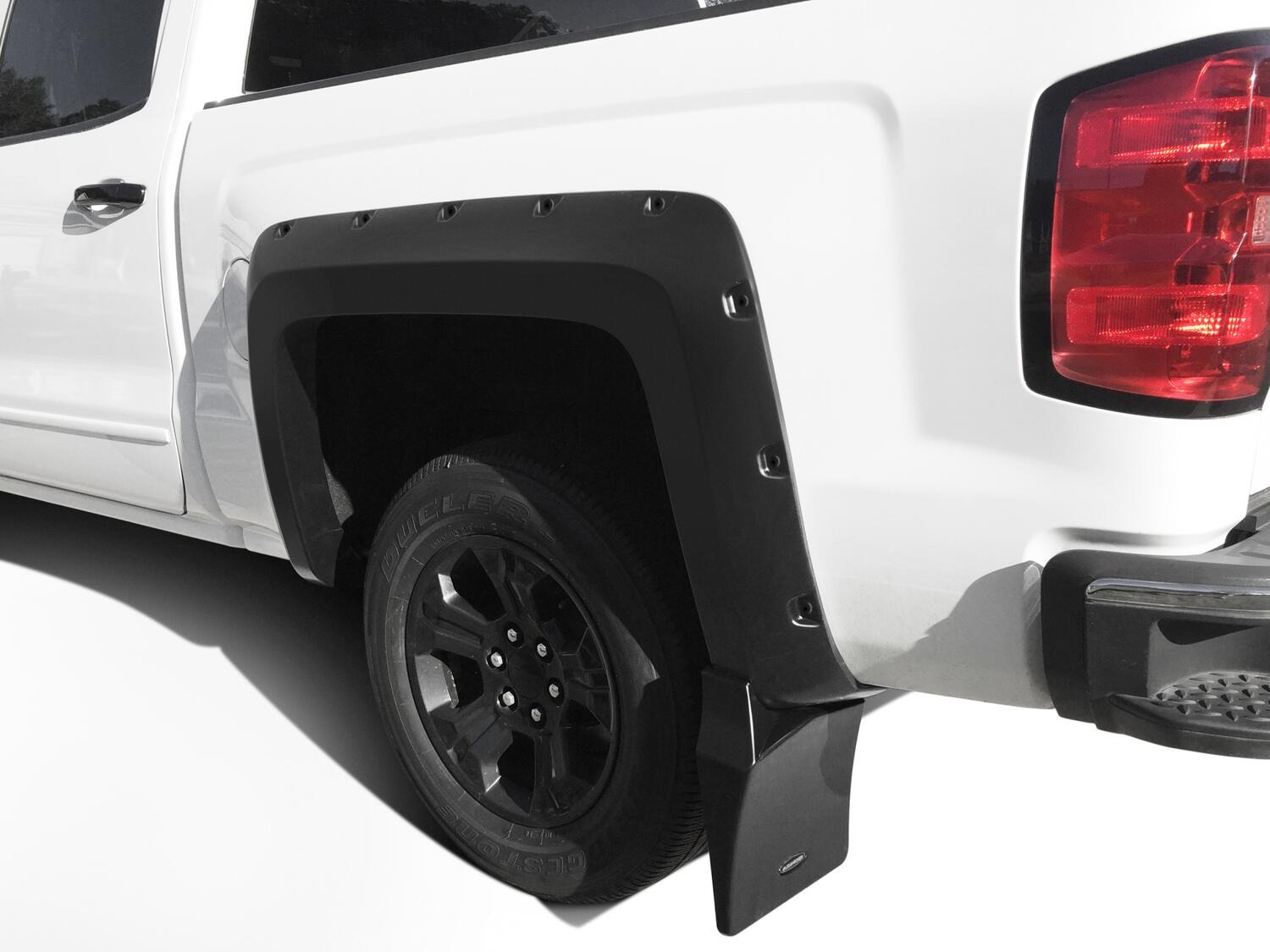 Bushwacker MUD-40120 - Mud Flaps, Black, Abs Thermoplastic