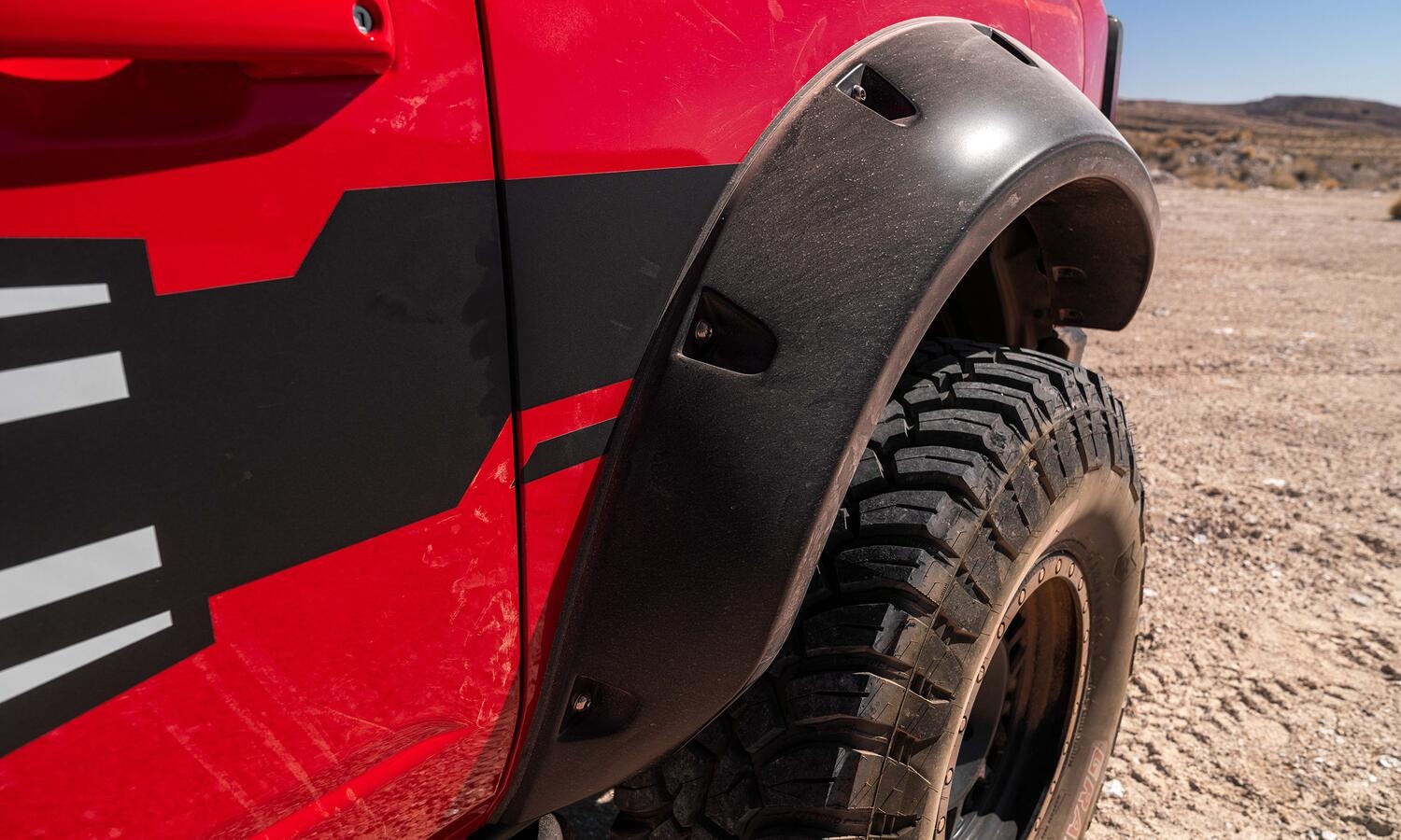 Bushwacker 20965-02 - Pocket Style Fender Flares, 4-Piece Set, Black
