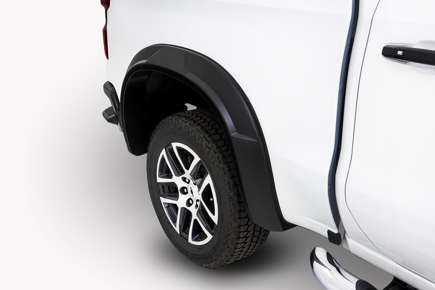 Bushwacker 40989-02 - DRT Style Fender Flares, 4-Piece Set, Black