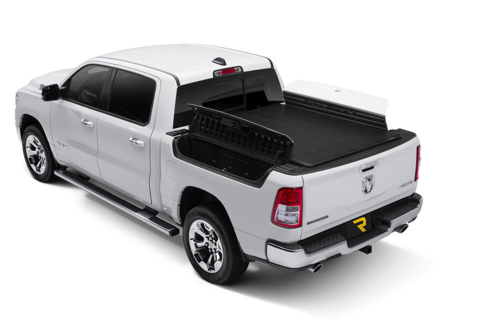 Extang 92424 - Trifecta 2.0, 5'7" Bed, Black
