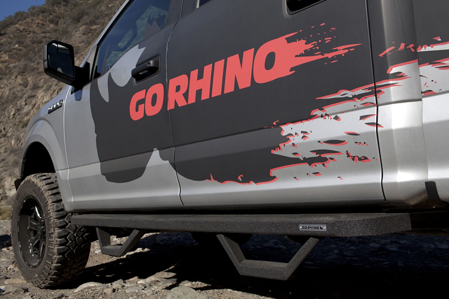 Go Rhino 6341558720T - RB10 Running Boards, Crew Cab, Black