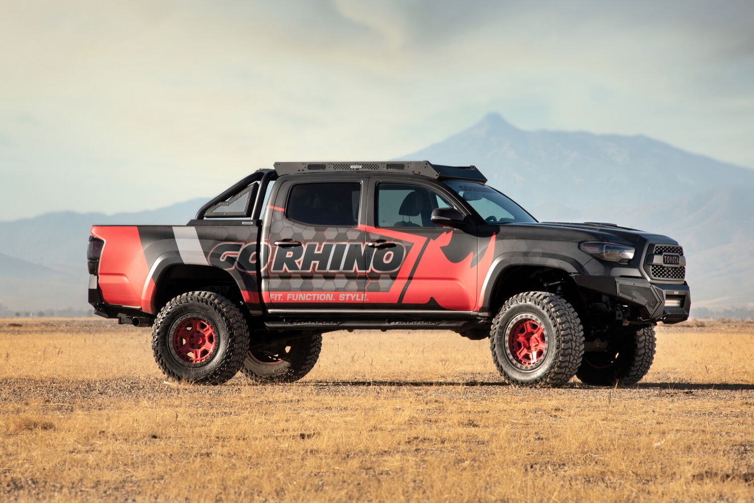 Go Rhino V3442987T - V-Series Side Steps, Crew Cab, Black