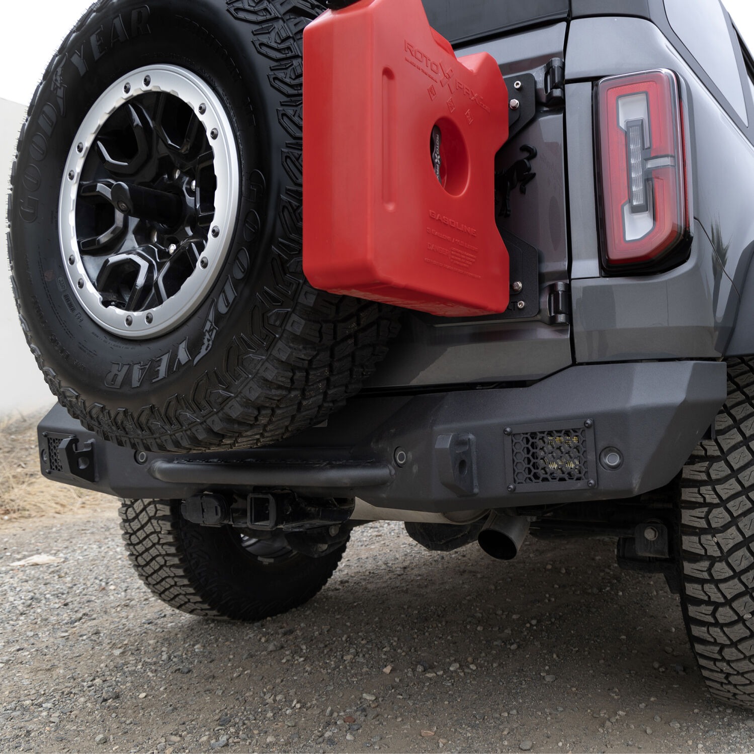Go Rhino 371400T - Rockline Bumpers, Black, Powder Coated