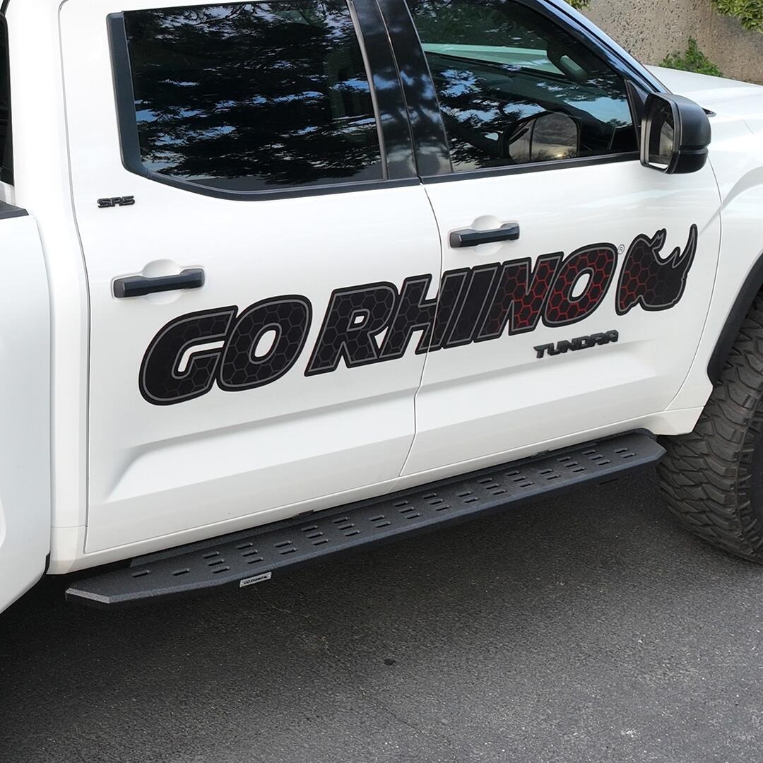 Go Rhino 69643687T - RB30 Running Boards, Crew Cab, Black