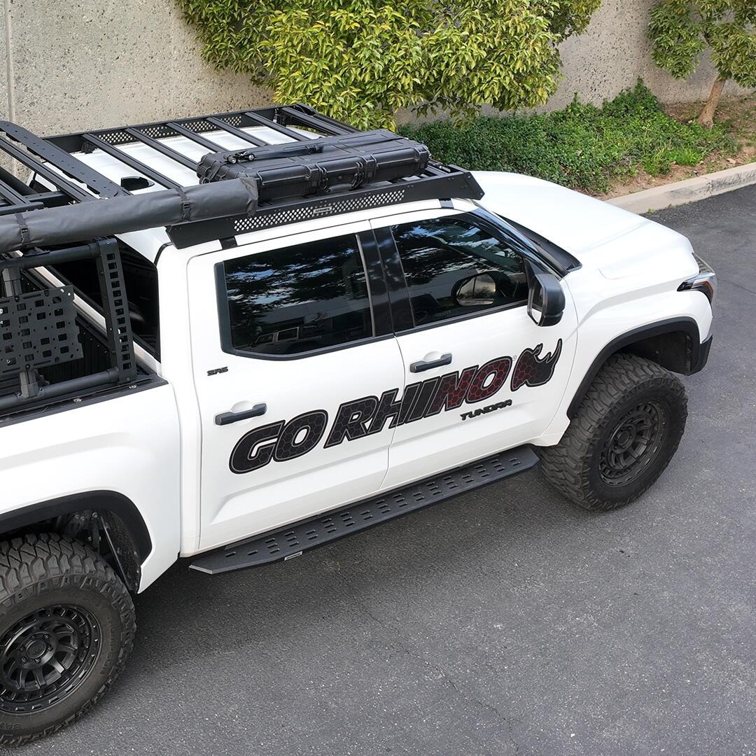 Go Rhino 69643687T - RB30 Running Boards, Crew Cab, Black