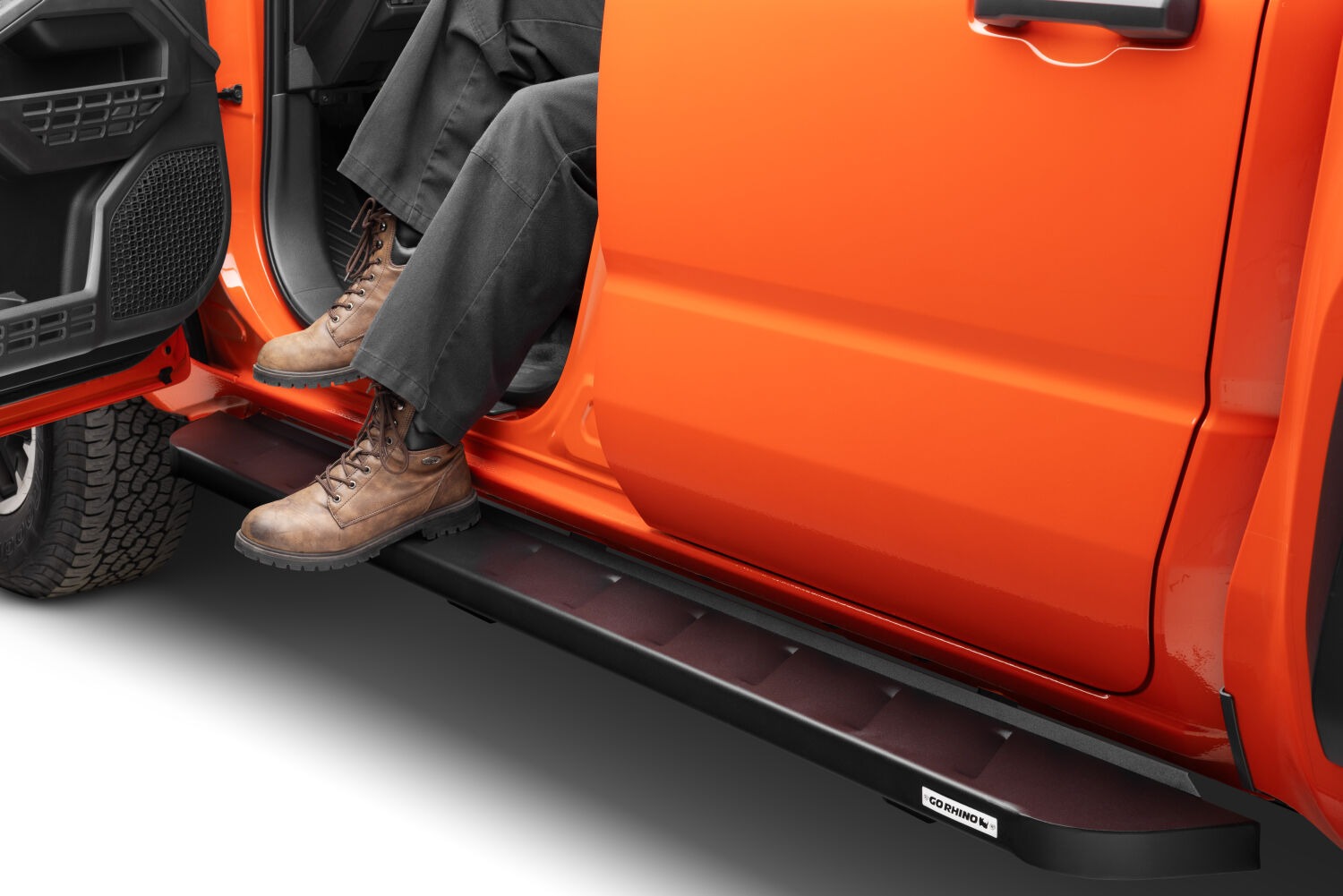 Go Rhino 63443268PC - RB10 Running Boards, Extended Cab, Black