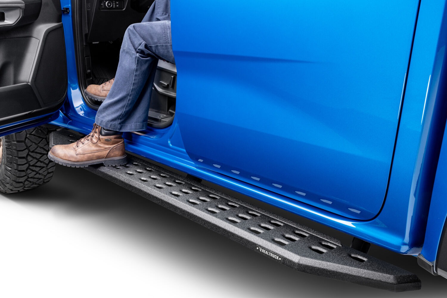 Go Rhino 69036880T - RB20 Running Boards, Crew Cab, Black