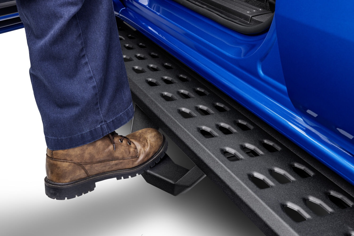 Go Rhino 6903688020PC - RB20 Running Boards, Crew Cab, Black