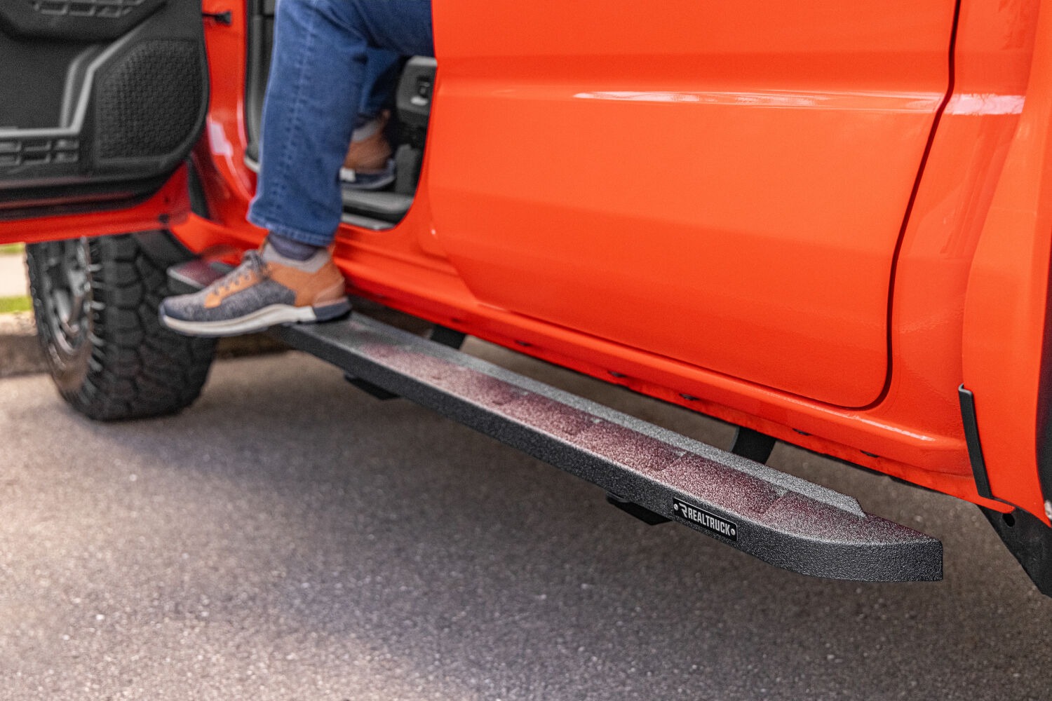 Go Rhino 63443280ST - RB10 Running Boards, Crew Cab, Black