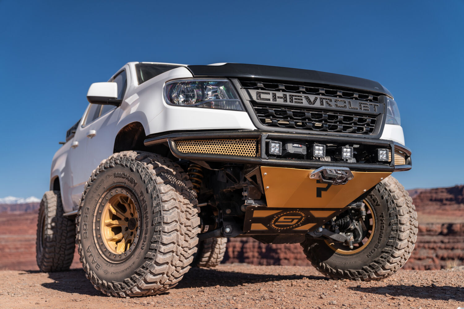 N-Fab G151MRDS-TX - MRDS Front Bumpers, Textured Black, 1 Piece w/ Skid Plate
