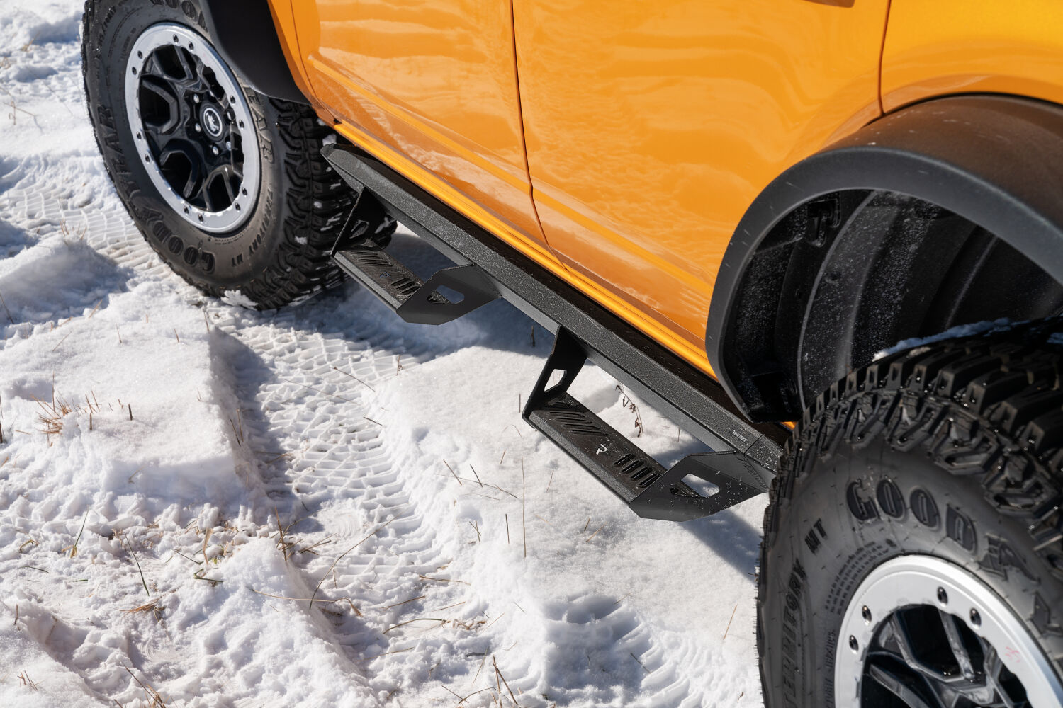 N-Fab PRF2172B-TX - Predator Pro Steps, Textured Black, Powder Coated