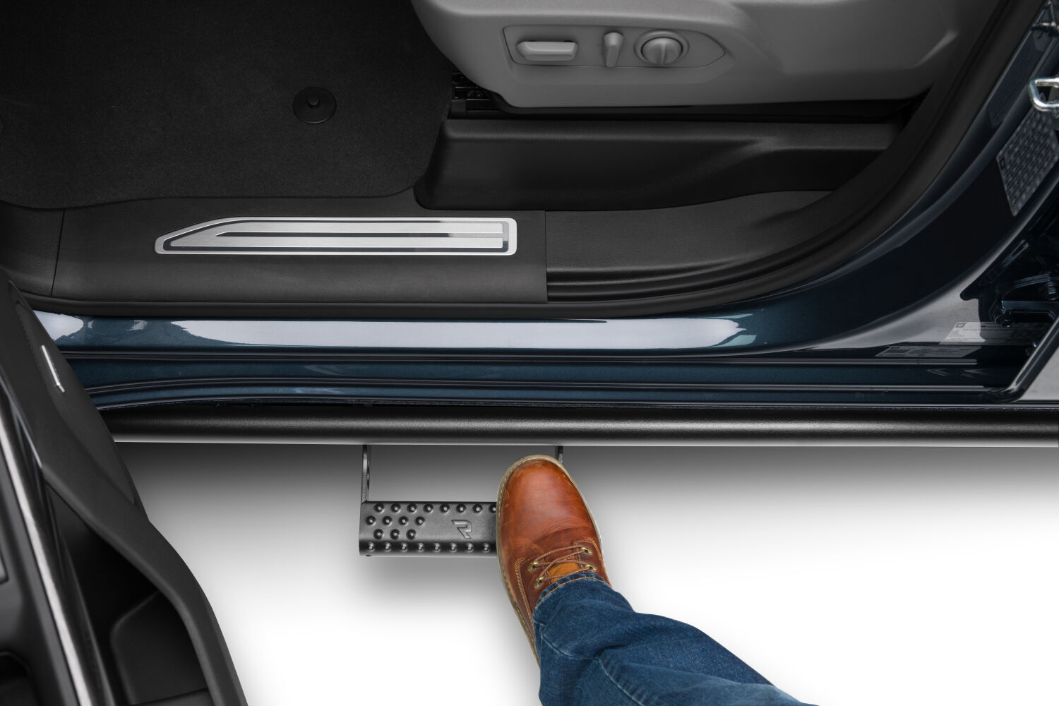 N-Fab C194RKRCCS4 - RKR Step Rails, Crew Cab, Textured Black
