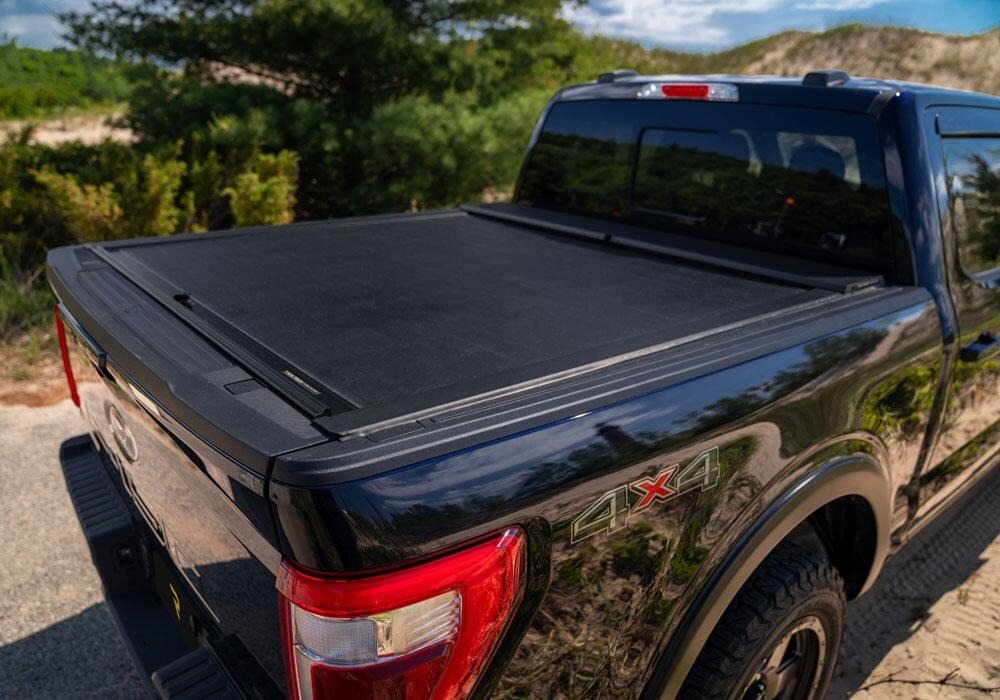 Roll N Lock LG112M - N-Lock M-Series, 6'7" Bed, Black