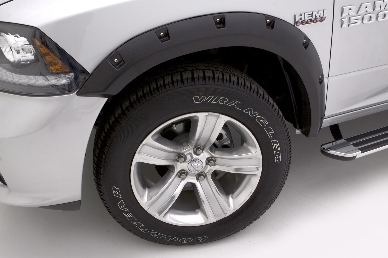 Lund RX202T - RX-Rivet Style Fender Flares, 4-Piece Set, Fleetside