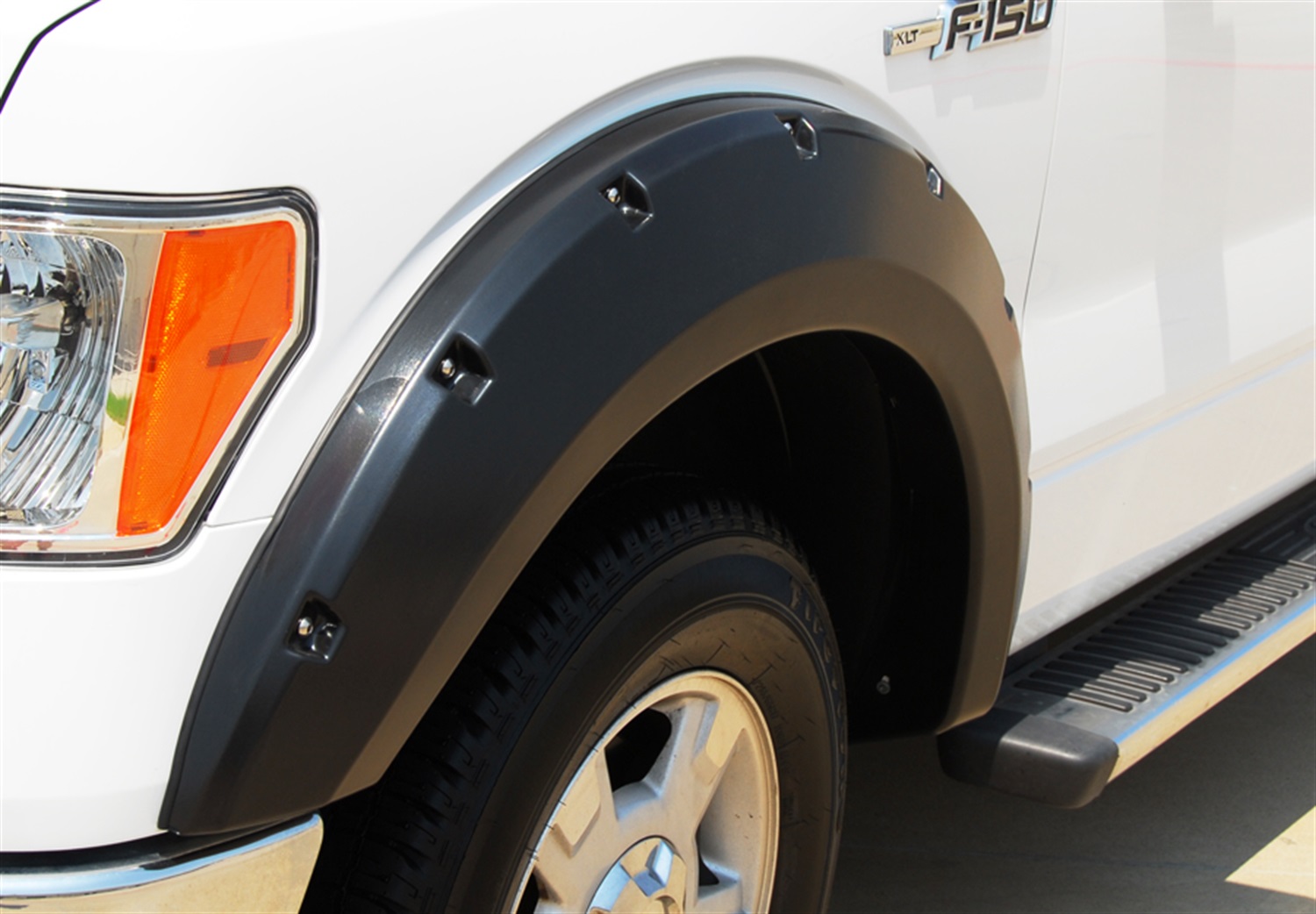 Lund RX312SA - RX-Rivet Style Fender Flares, 2-Piece Front, Fleetside